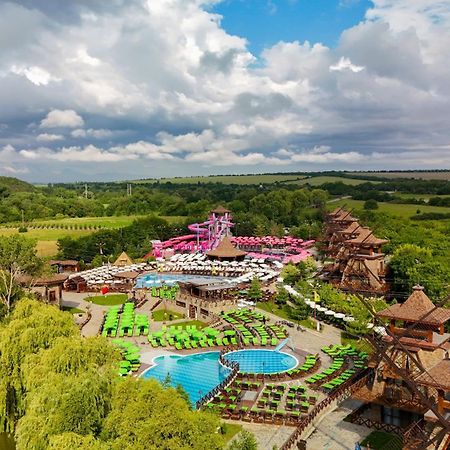The Wind Mills Hydropark Hotel Gorna Malina Exterior foto