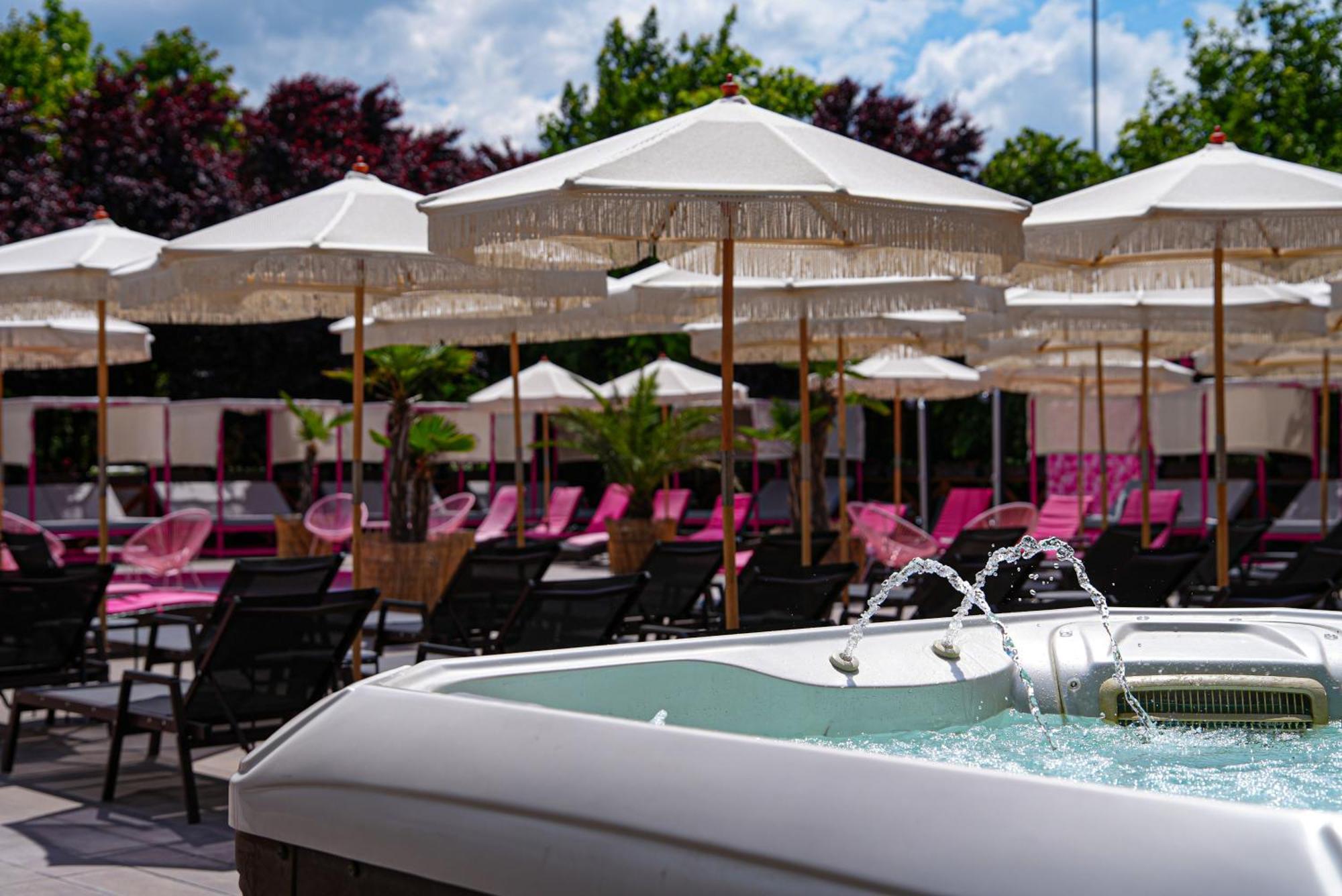 The Wind Mills Hydropark Hotel Gorna Malina Exterior foto