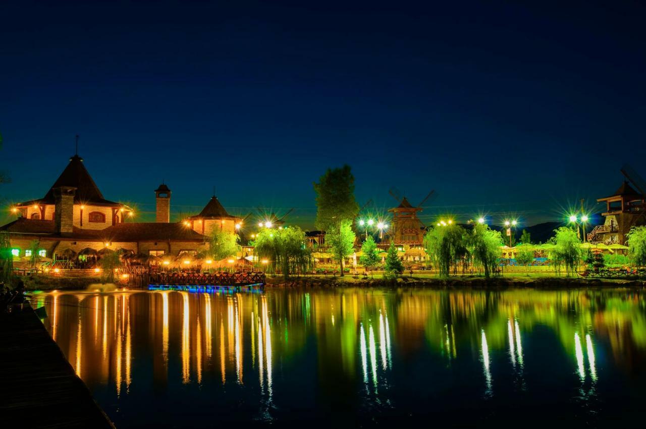 The Wind Mills Hydropark Hotel Gorna Malina Exterior foto