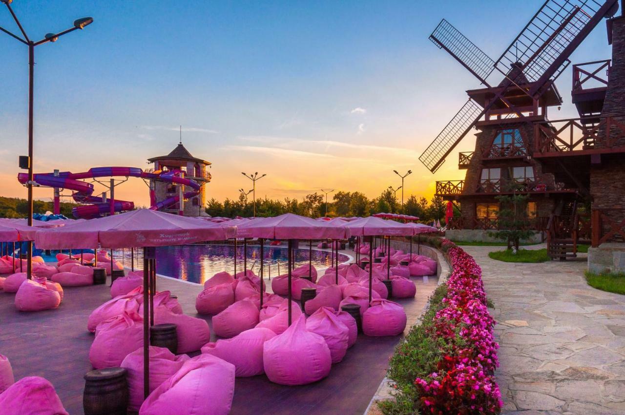 The Wind Mills Hydropark Hotel Gorna Malina Exterior foto